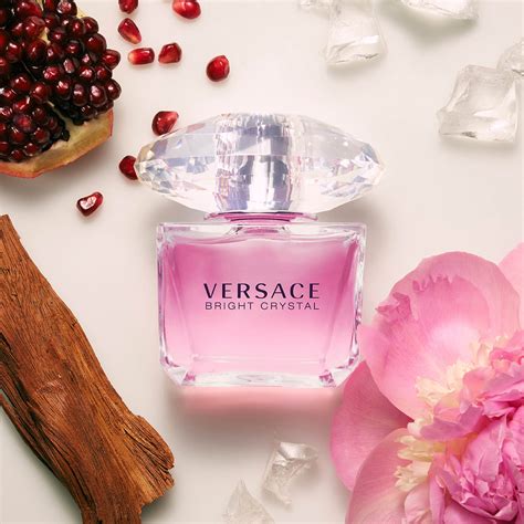 versace bright crystal top notes|versace bright crystal smell like.